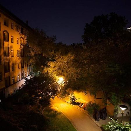 Die Kleine „Louise“ In Der Neustadt Mit Tiefgarage Dresden Exteriör bild